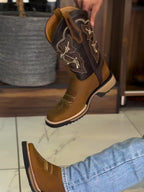 Brown Western Boots With Embroidered Shaft